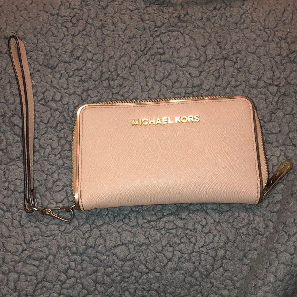 Michael Kors wristlet Wallet